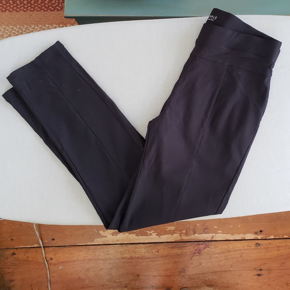 Simply Vera, Vera Wang Pants